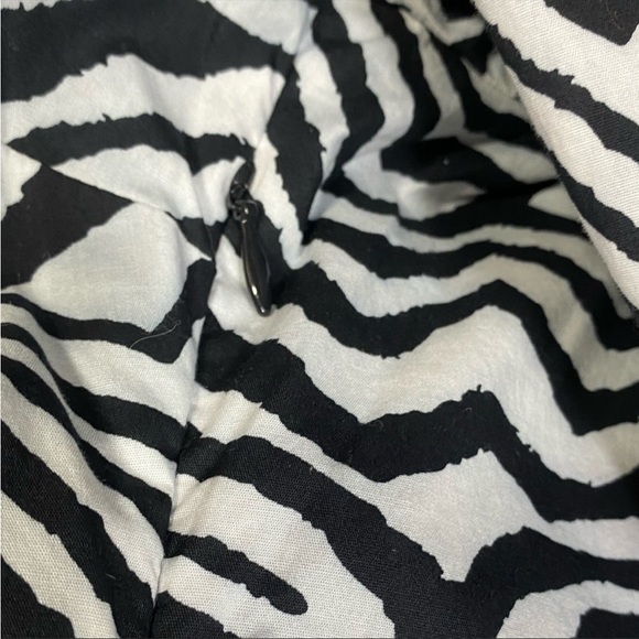 Dana Buchman Zebra Print Tunic - Picture 8 of 11
